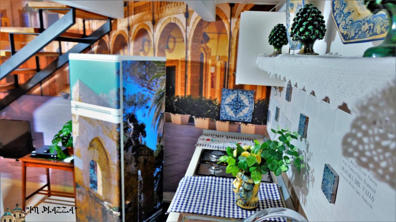 Bed and Breakfast In Piazza Мадзара-дель-Валло Екстер'єр фото