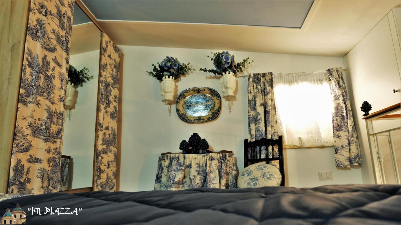 Bed and Breakfast In Piazza Мадзара-дель-Валло Екстер'єр фото